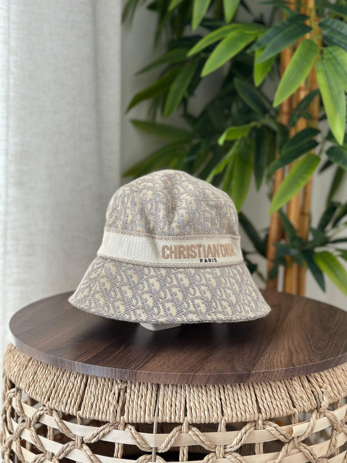 Dior Chic Bucket Hat (Beige/Grey Oblique Technical Cotton Blend)
