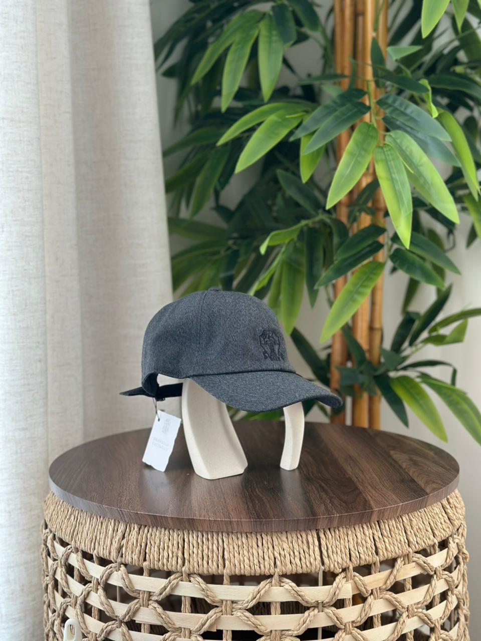 Brunello Cucinelli Embroidered Crest Wool-Silk Baseball Cap (Dark Grey)