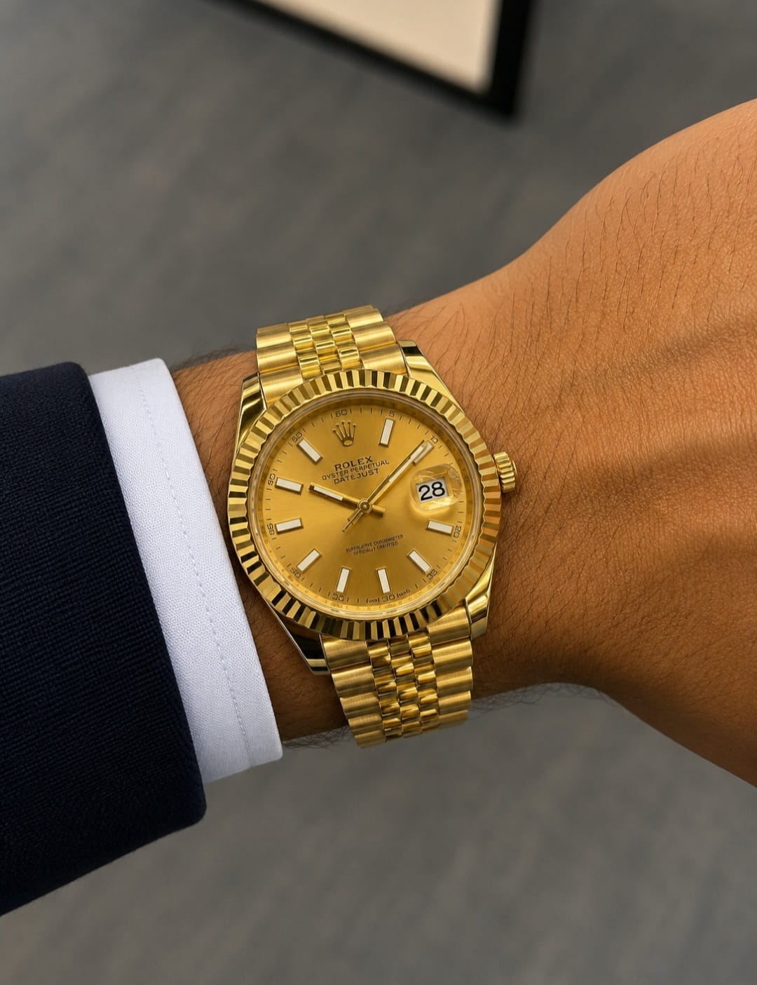 Rolex Datejust 41 Yellow Gold (Champagne Dial with Stick Markers)