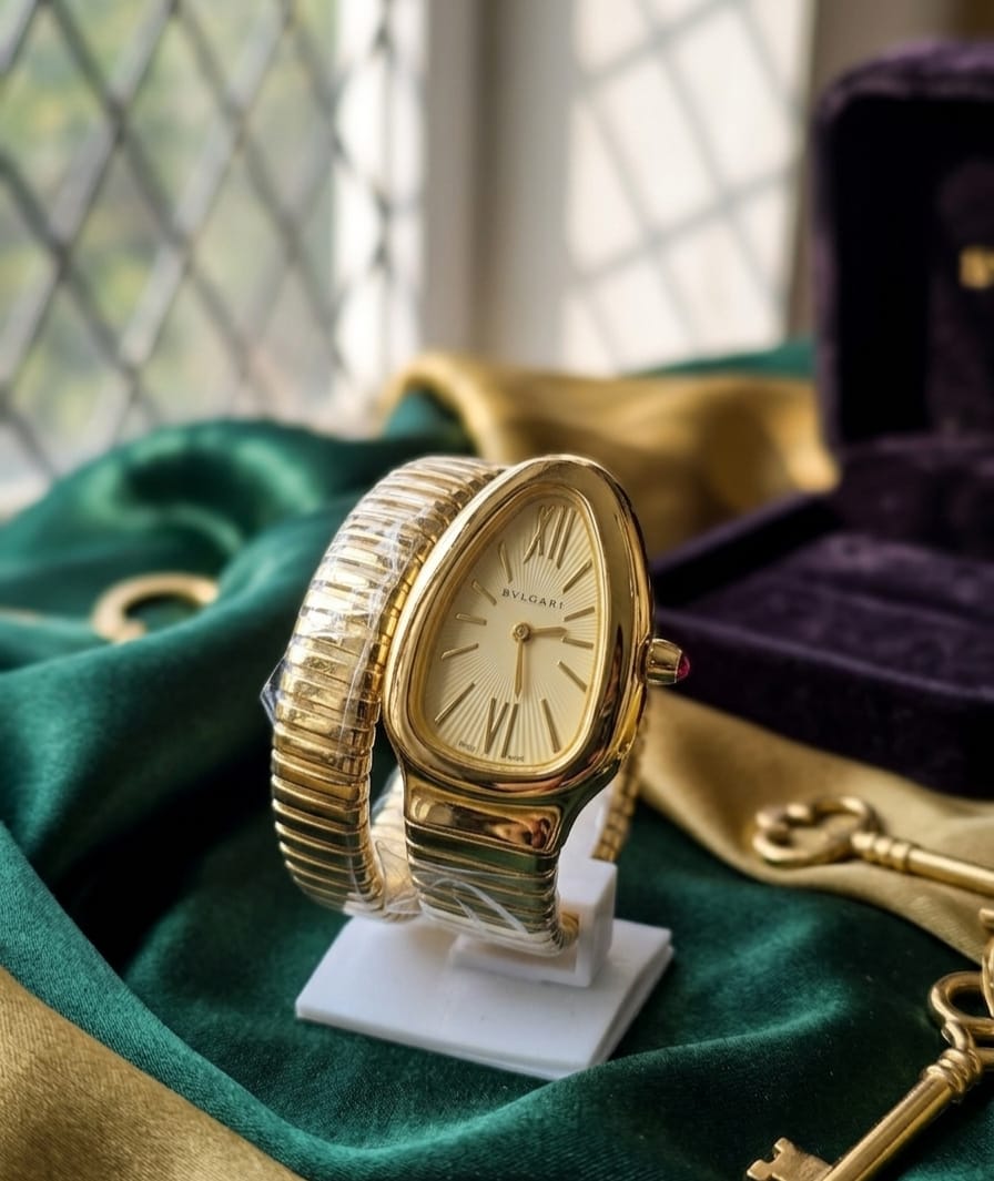 Bulgari Serpenti Tubogas (Yellow Gold / Gold Dial)