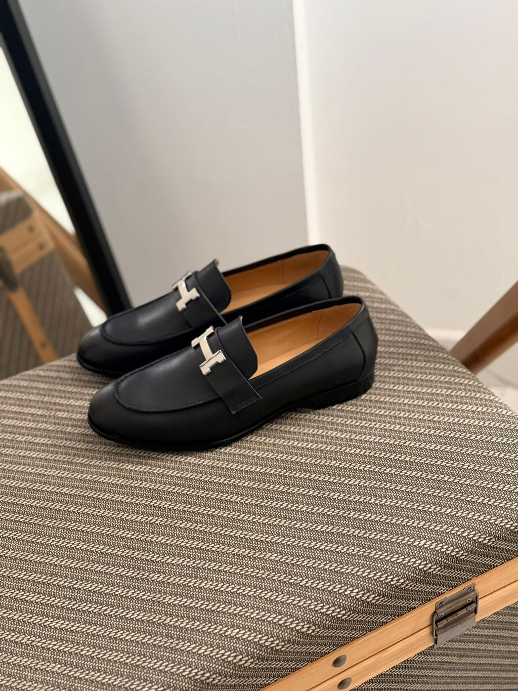 Hermès Paris Loafer (Noir / Black)