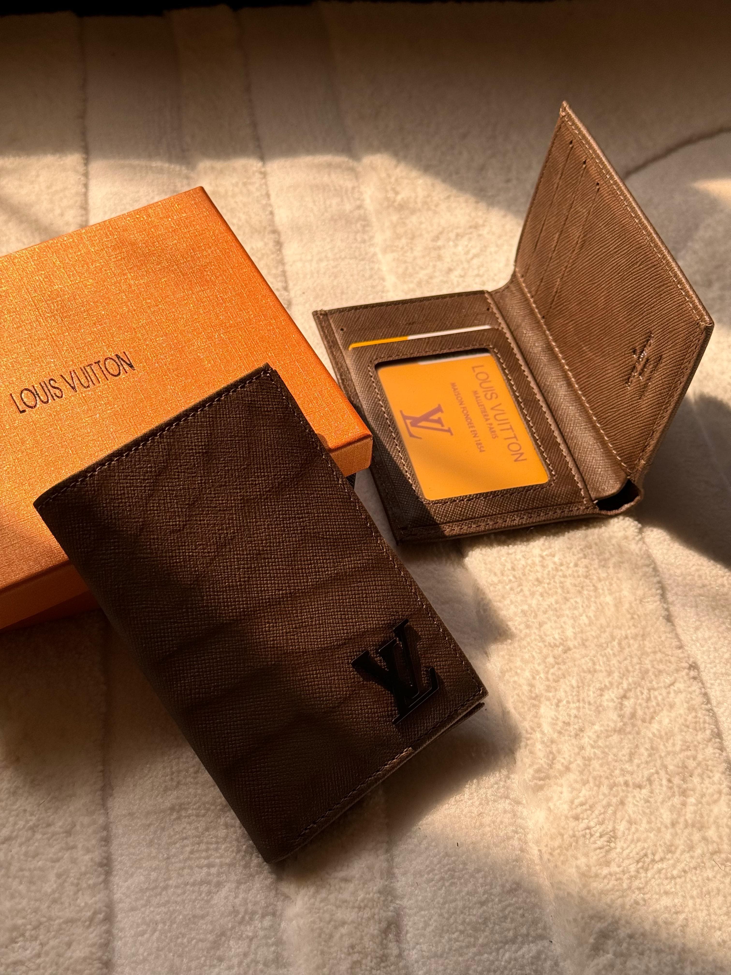 Louis Vuitton Taiga Leather Pocket Organizer (Dark Brown / Espresso)