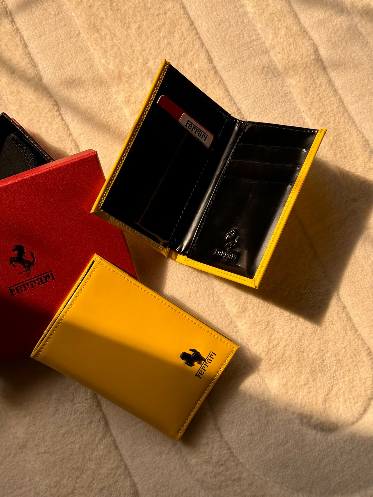 Ferrari Smooth Leather Pocket Organizer (Yellow / Giallo Modena)