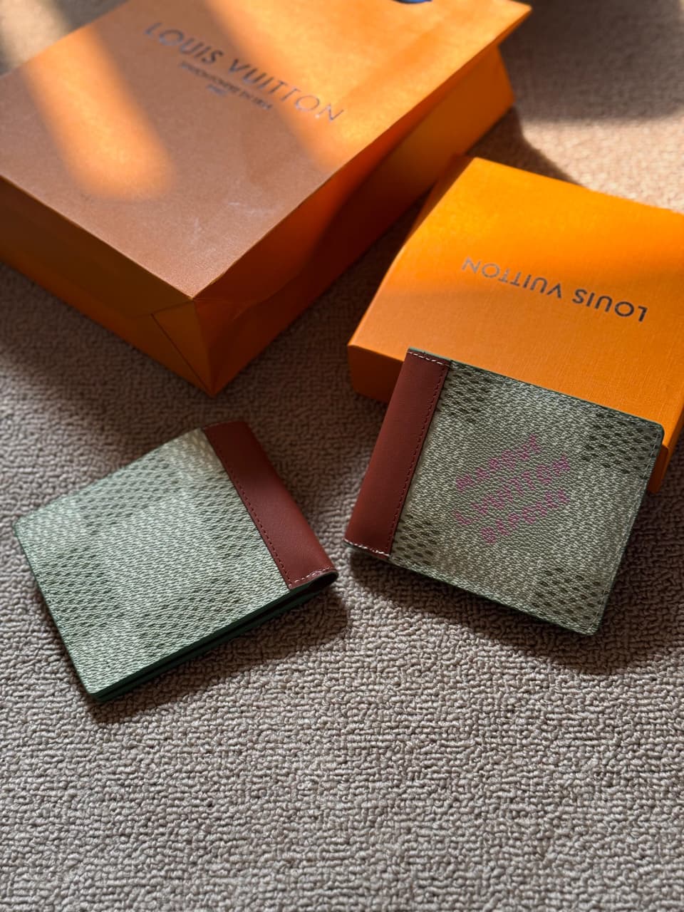 Louis Vuitton Multiple Wallet (Damier Pop Heritage Khaki Green & Brown)