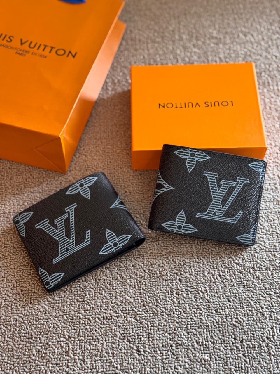 Louis Vuitton Multiple Wallet (Monogram Bleach Canvas / Black & Light Blue)