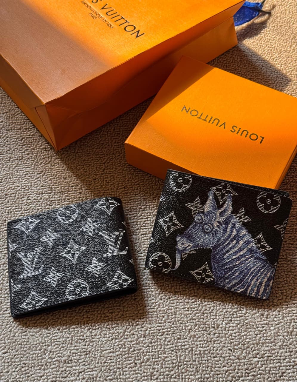 Louis Vuitton Multiple Wallet Monogram Chalk Zebra (Black/White/Blue)