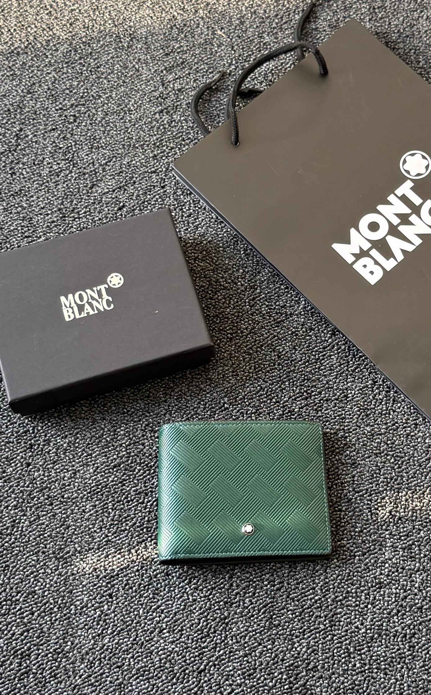 Montblanc Extreme 3.0 Wallet (Green)
