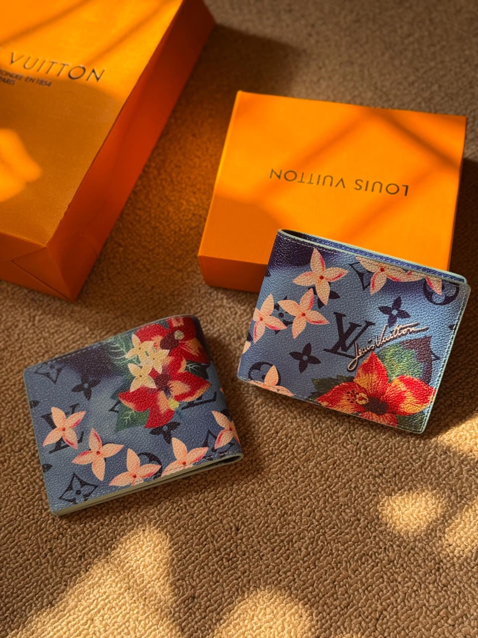 Louis Vuitton Multiple Wallet Monogram Surfin' (Bright Blue Tropical / Multicolor)